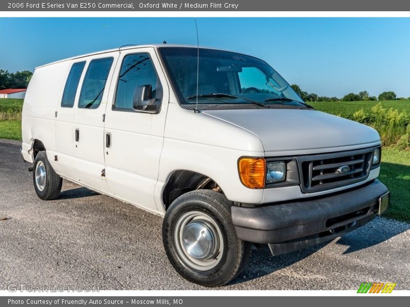 Oxford White / Medium Flint Grey 2006 Ford E Series Van E250 Commercial