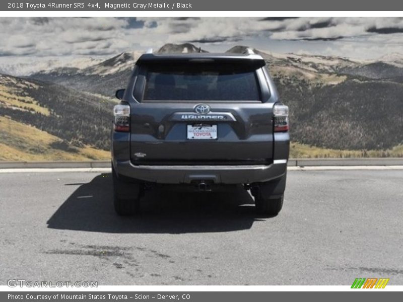 Magnetic Gray Metallic / Black 2018 Toyota 4Runner SR5 4x4