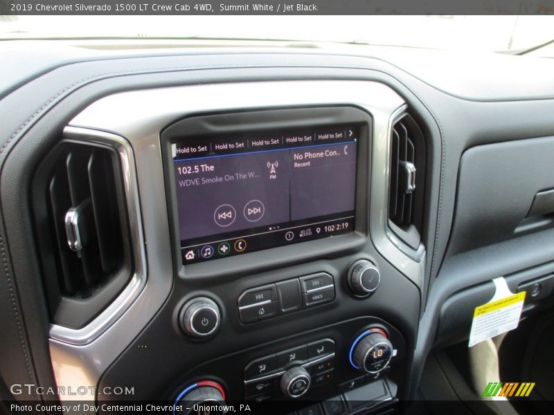 Controls of 2019 Silverado 1500 LT Crew Cab 4WD
