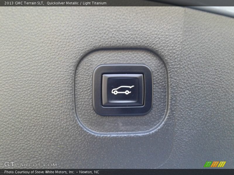 Quicksilver Metallic / Light Titanium 2013 GMC Terrain SLT