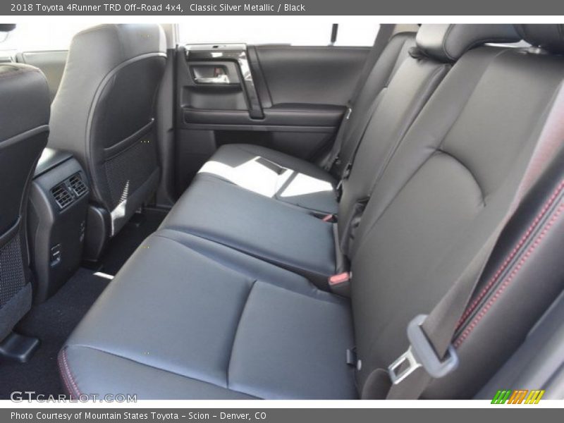 Classic Silver Metallic / Black 2018 Toyota 4Runner TRD Off-Road 4x4