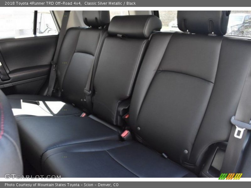 Classic Silver Metallic / Black 2018 Toyota 4Runner TRD Off-Road 4x4