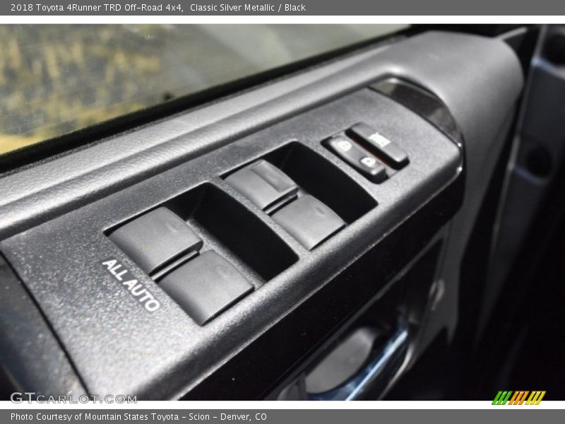 Classic Silver Metallic / Black 2018 Toyota 4Runner TRD Off-Road 4x4