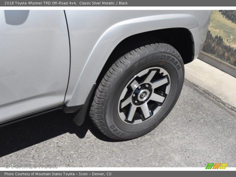 Classic Silver Metallic / Black 2018 Toyota 4Runner TRD Off-Road 4x4