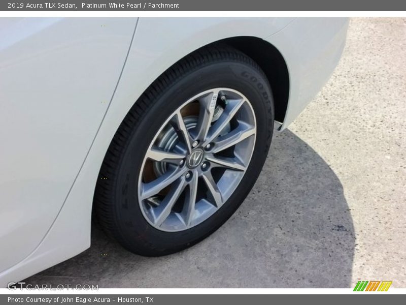 Platinum White Pearl / Parchment 2019 Acura TLX Sedan