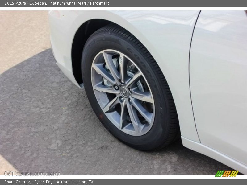 Platinum White Pearl / Parchment 2019 Acura TLX Sedan