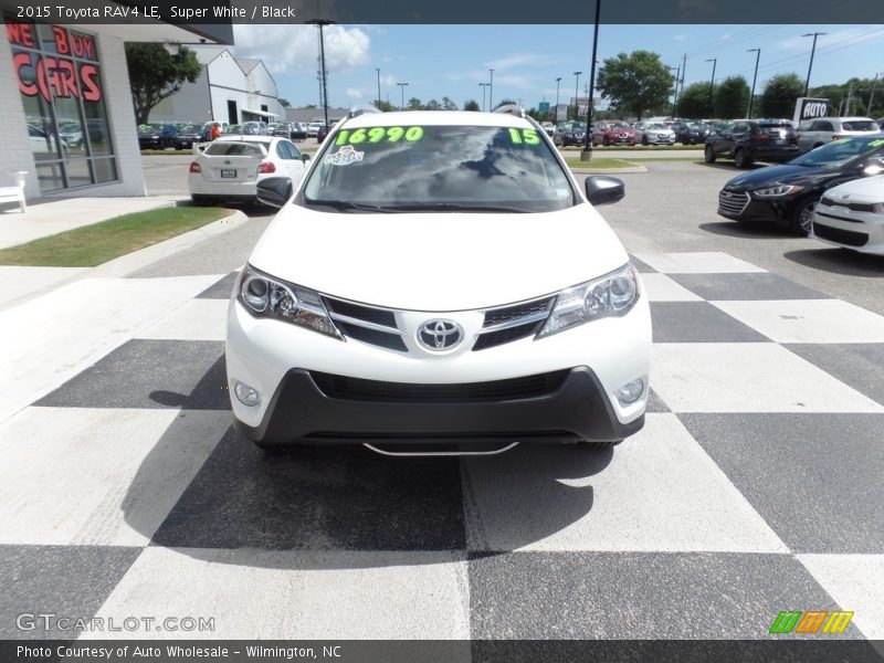 Super White / Black 2015 Toyota RAV4 LE