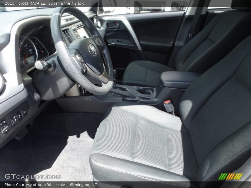 Super White / Black 2015 Toyota RAV4 LE