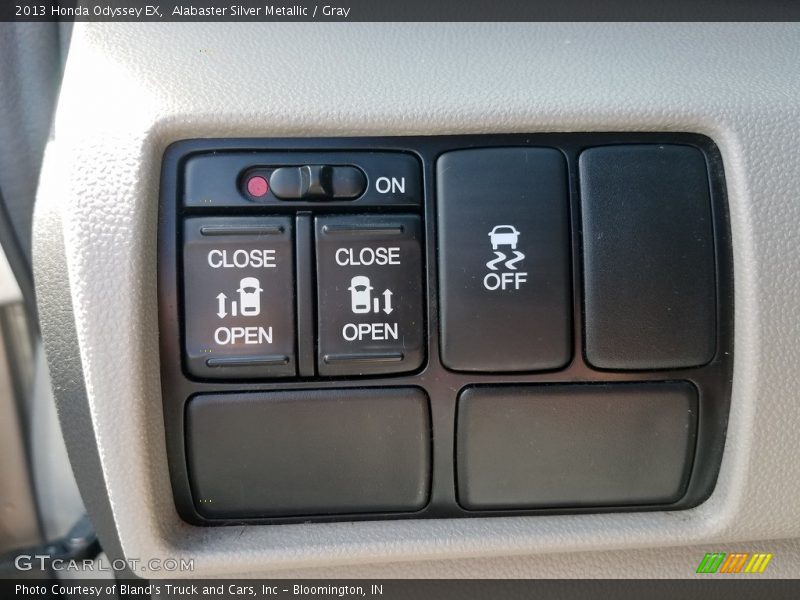 Alabaster Silver Metallic / Gray 2013 Honda Odyssey EX