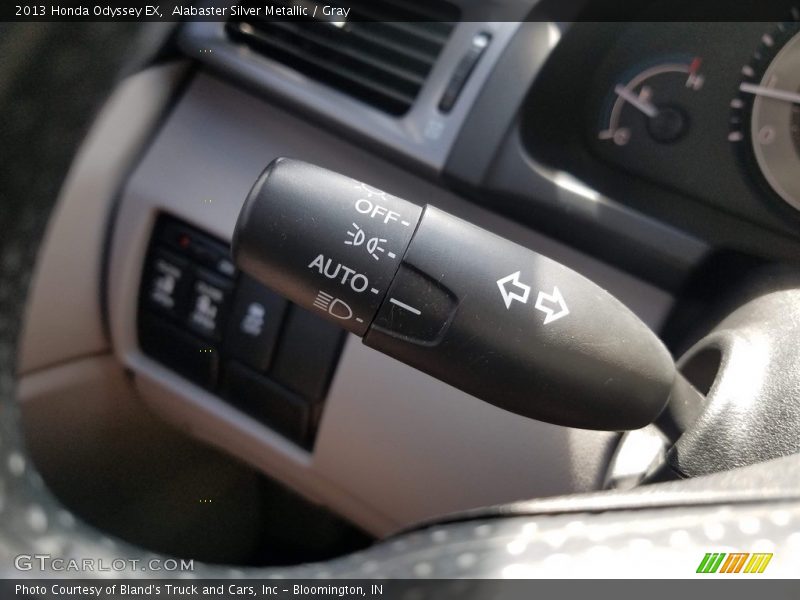 Alabaster Silver Metallic / Gray 2013 Honda Odyssey EX