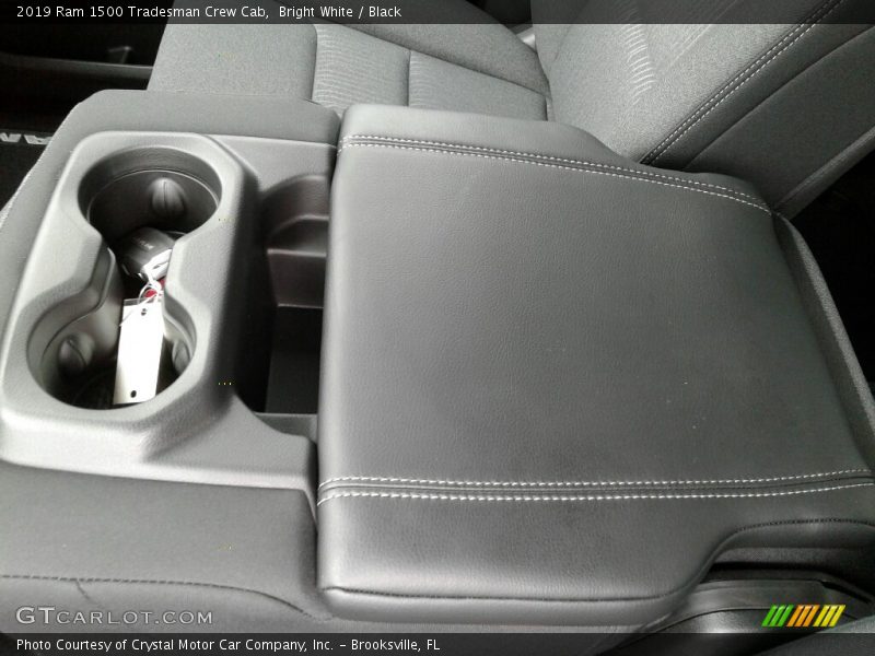 Bright White / Black 2019 Ram 1500 Tradesman Crew Cab