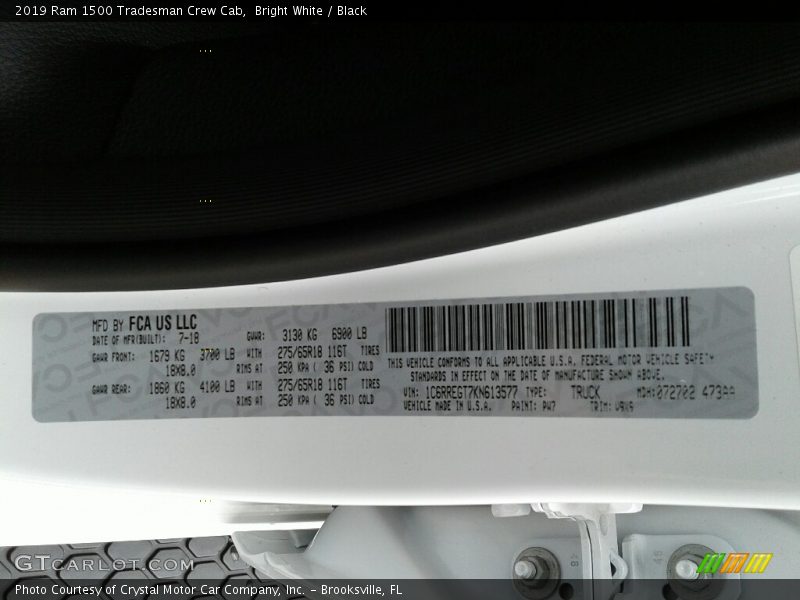 Bright White / Black 2019 Ram 1500 Tradesman Crew Cab