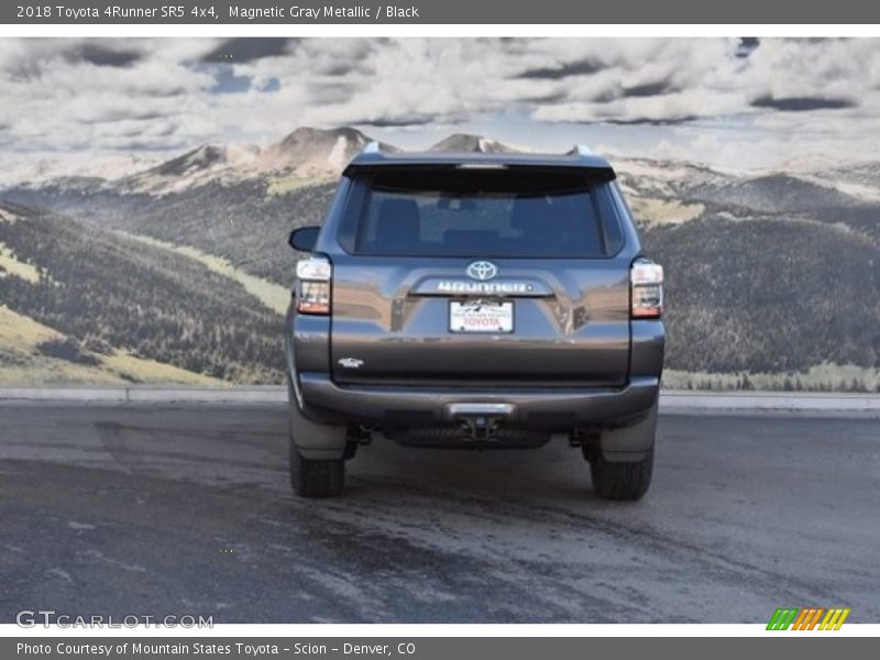 Magnetic Gray Metallic / Black 2018 Toyota 4Runner SR5 4x4