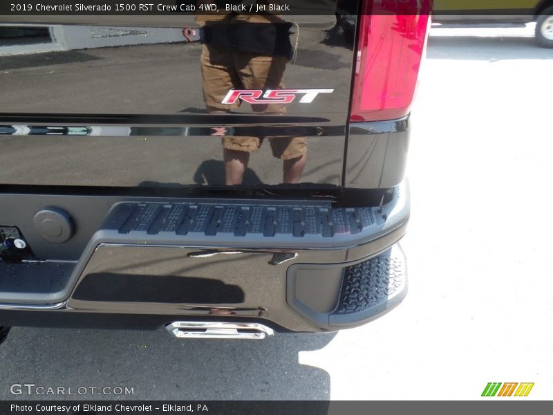 Black / Jet Black 2019 Chevrolet Silverado 1500 RST Crew Cab 4WD