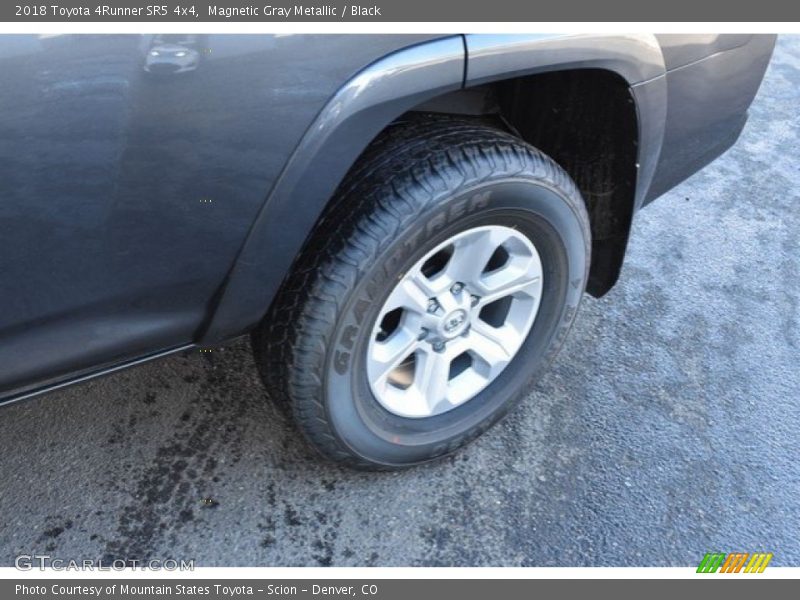 Magnetic Gray Metallic / Black 2018 Toyota 4Runner SR5 4x4