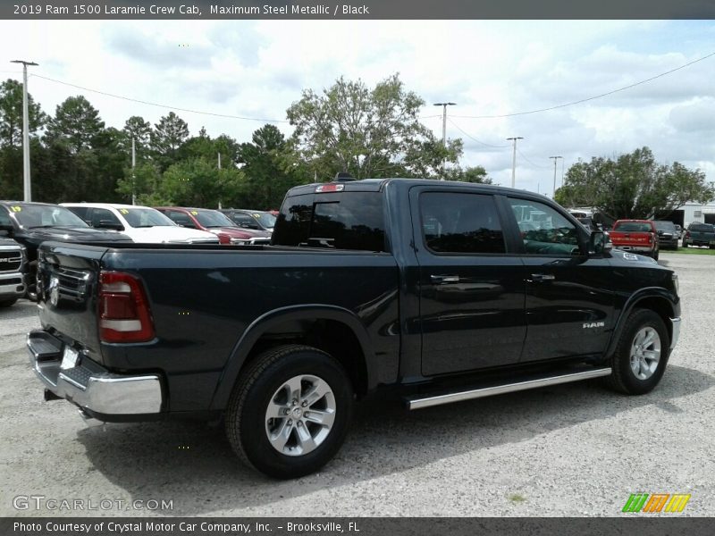 Maximum Steel Metallic / Black 2019 Ram 1500 Laramie Crew Cab