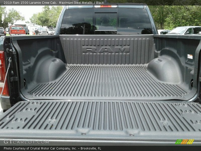 Maximum Steel Metallic / Black 2019 Ram 1500 Laramie Crew Cab