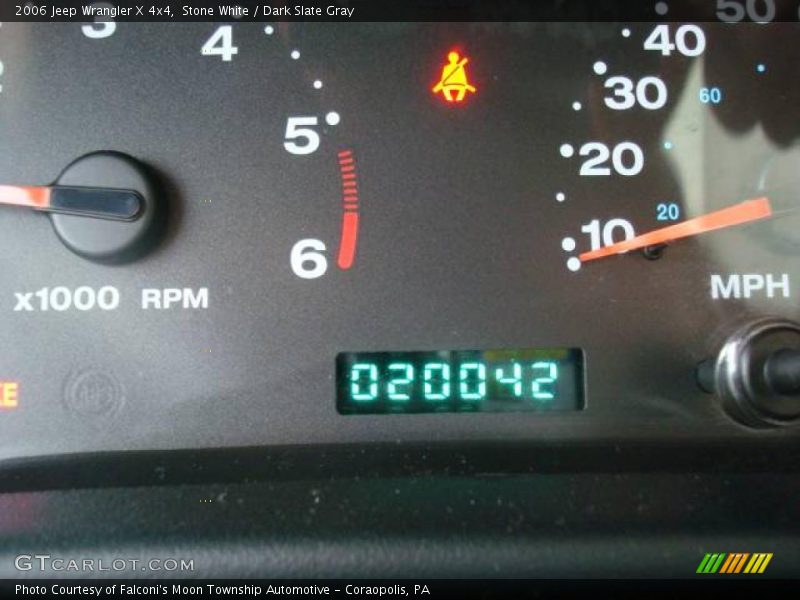 Stone White / Dark Slate Gray 2006 Jeep Wrangler X 4x4