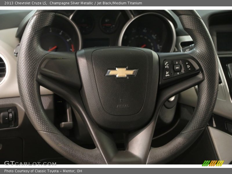 Champagne Silver Metallic / Jet Black/Medium Titanium 2013 Chevrolet Cruze LS