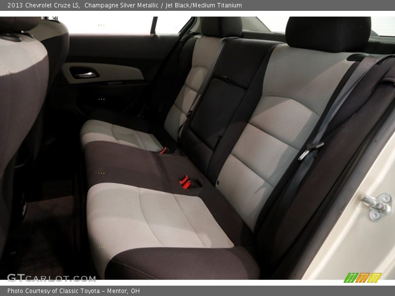 Champagne Silver Metallic / Jet Black/Medium Titanium 2013 Chevrolet Cruze LS
