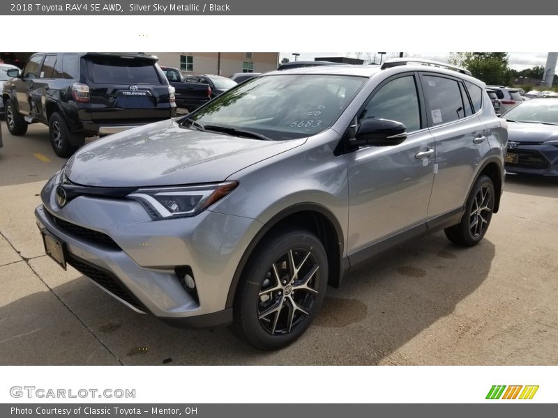 Silver Sky Metallic / Black 2018 Toyota RAV4 SE AWD