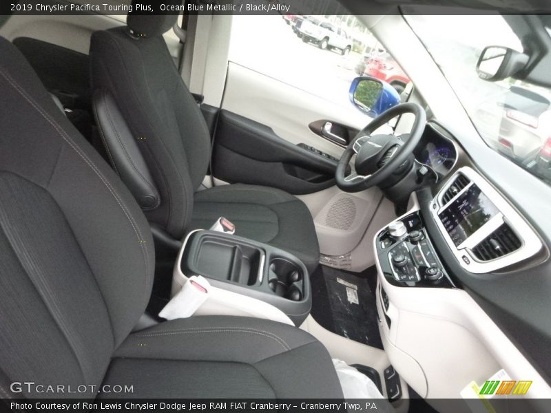 Ocean Blue Metallic / Black/Alloy 2019 Chrysler Pacifica Touring Plus
