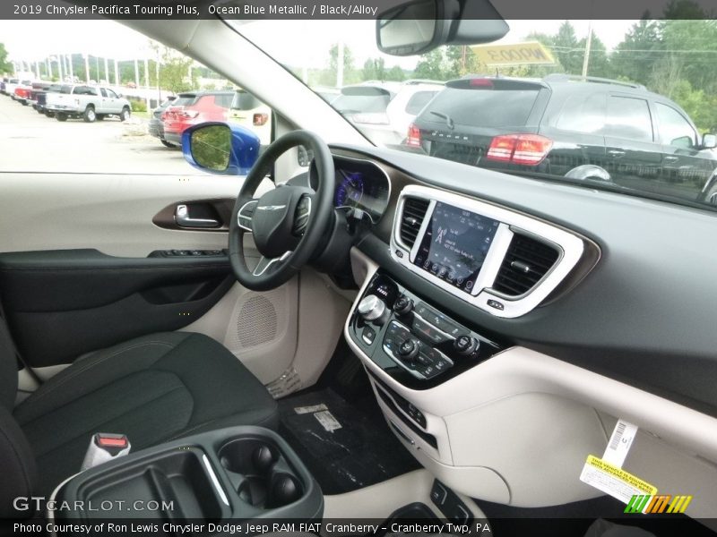 Ocean Blue Metallic / Black/Alloy 2019 Chrysler Pacifica Touring Plus