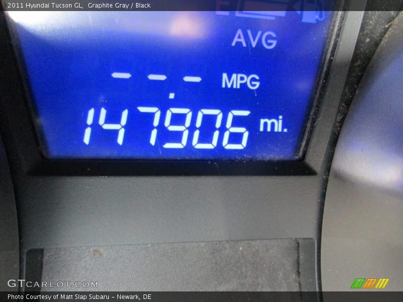 Graphite Gray / Black 2011 Hyundai Tucson GL