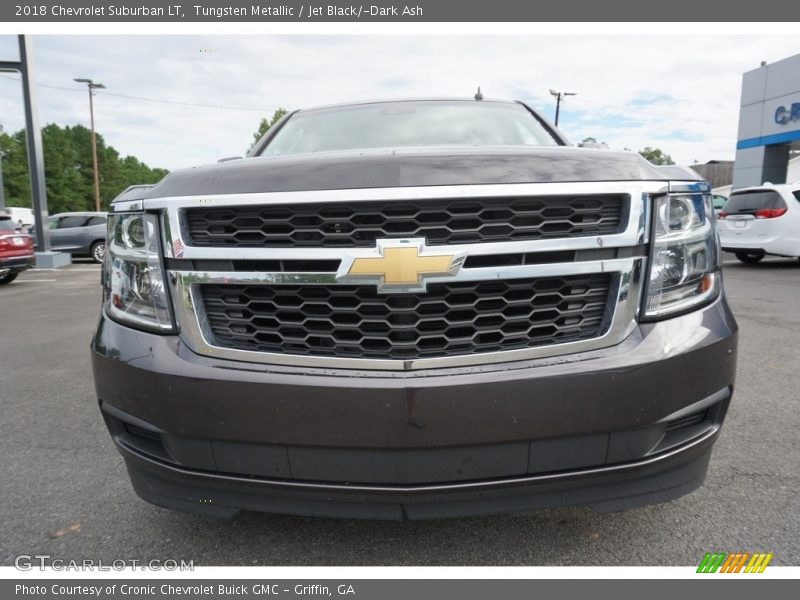 Tungsten Metallic / Jet Black/­Dark Ash 2018 Chevrolet Suburban LT