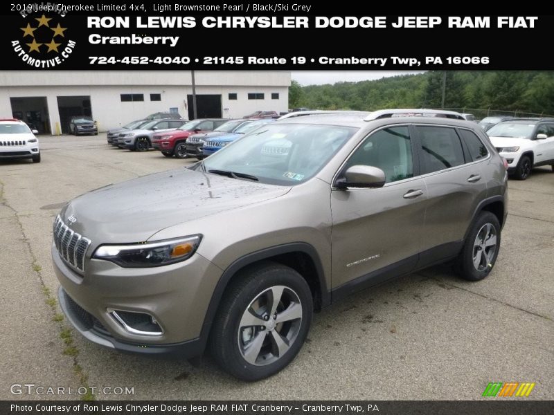 Light Brownstone Pearl / Black/Ski Grey 2019 Jeep Cherokee Limited 4x4