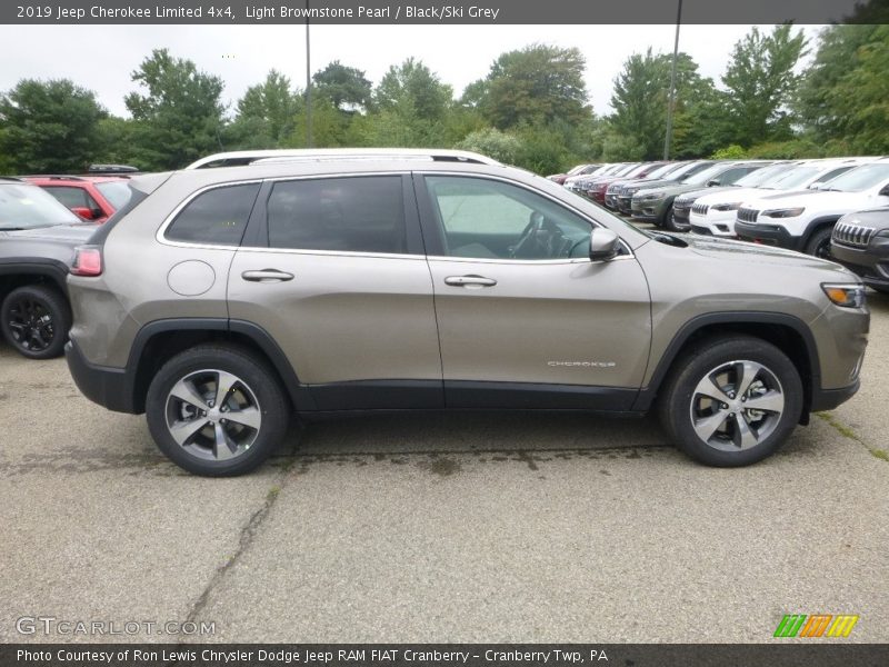Light Brownstone Pearl / Black/Ski Grey 2019 Jeep Cherokee Limited 4x4