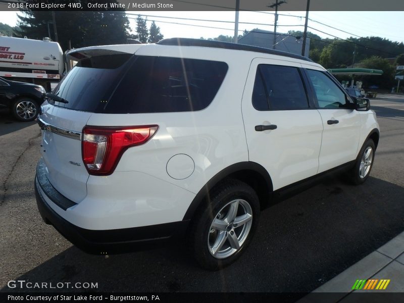 Oxford White / Medium Stone 2018 Ford Explorer 4WD