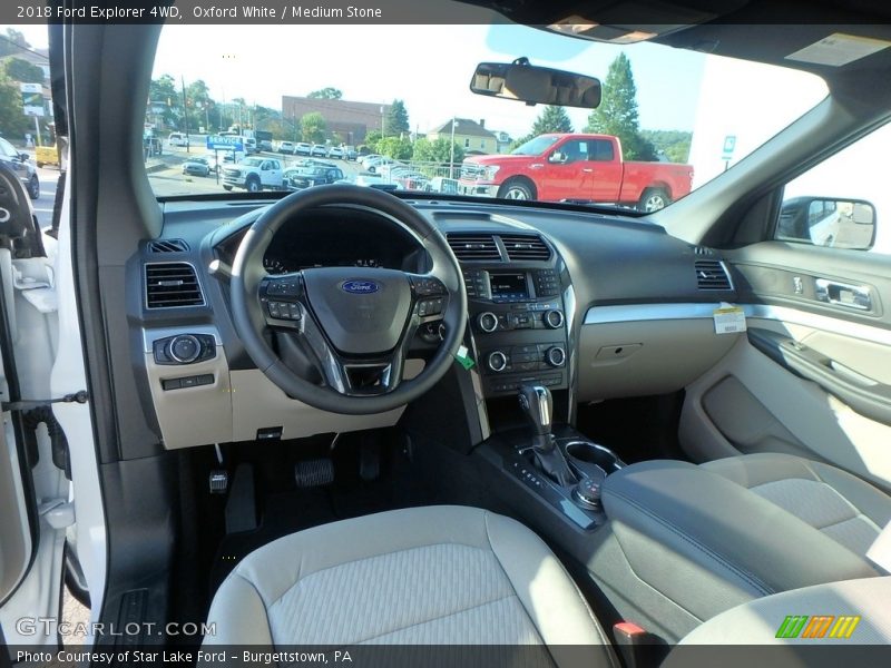 Oxford White / Medium Stone 2018 Ford Explorer 4WD