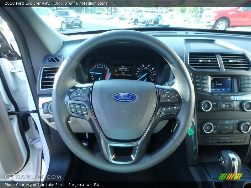 Oxford White / Medium Stone 2018 Ford Explorer 4WD