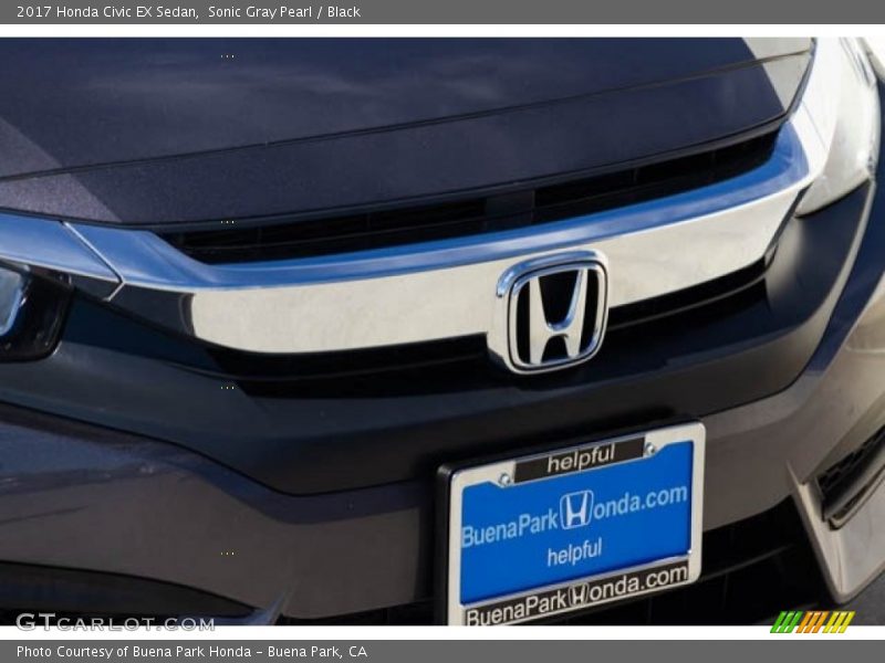 Sonic Gray Pearl / Black 2017 Honda Civic EX Sedan