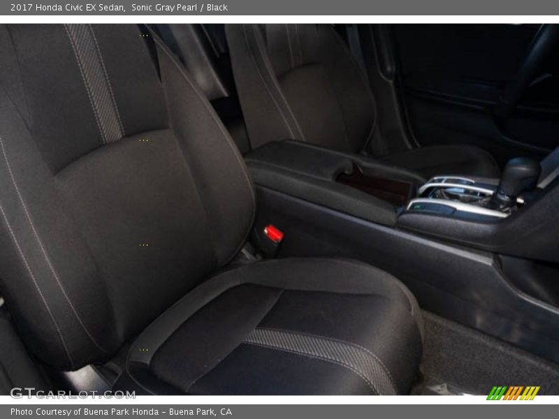 Sonic Gray Pearl / Black 2017 Honda Civic EX Sedan