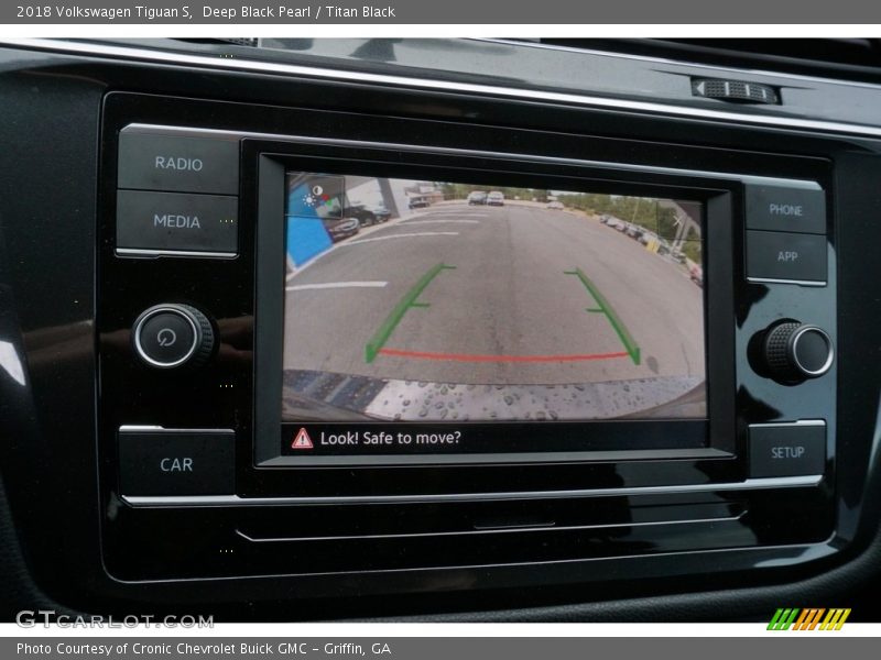 Deep Black Pearl / Titan Black 2018 Volkswagen Tiguan S