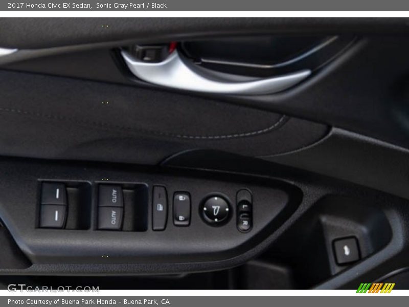 Sonic Gray Pearl / Black 2017 Honda Civic EX Sedan