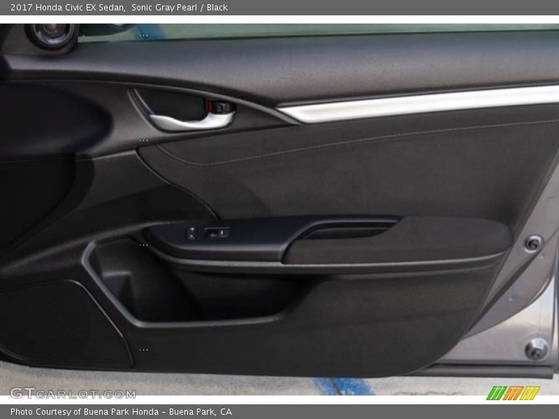 Sonic Gray Pearl / Black 2017 Honda Civic EX Sedan