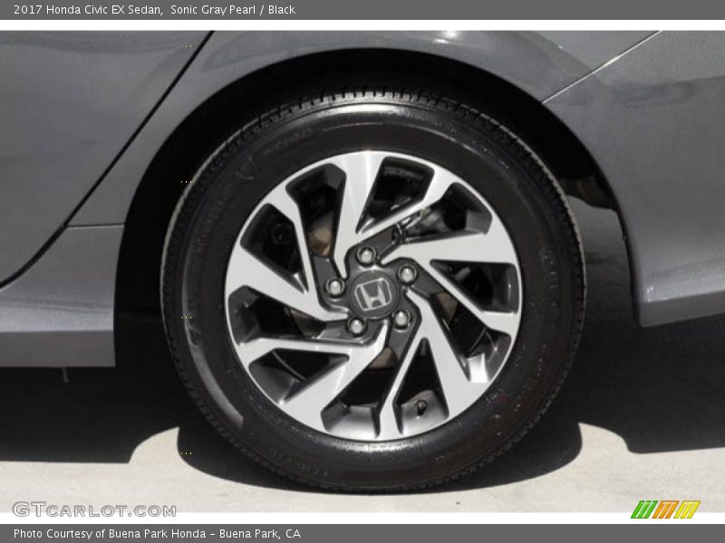 Sonic Gray Pearl / Black 2017 Honda Civic EX Sedan