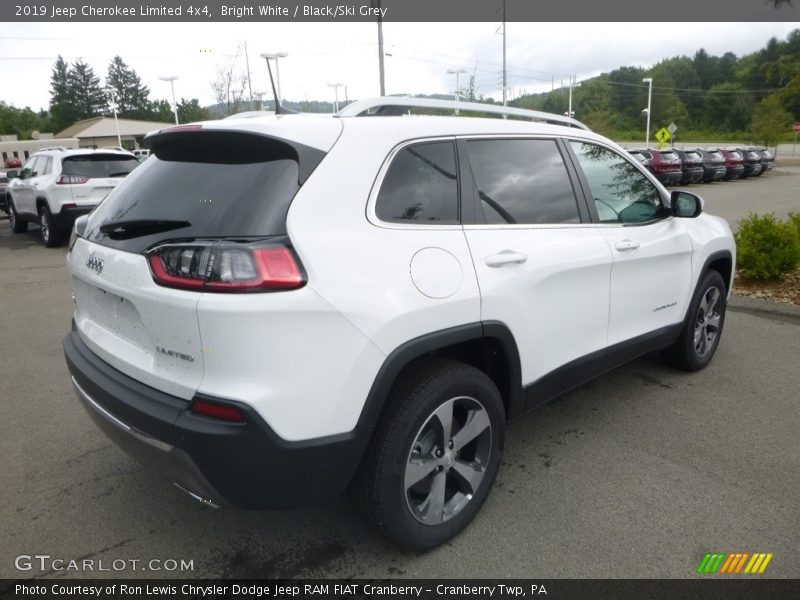 Bright White / Black/Ski Grey 2019 Jeep Cherokee Limited 4x4