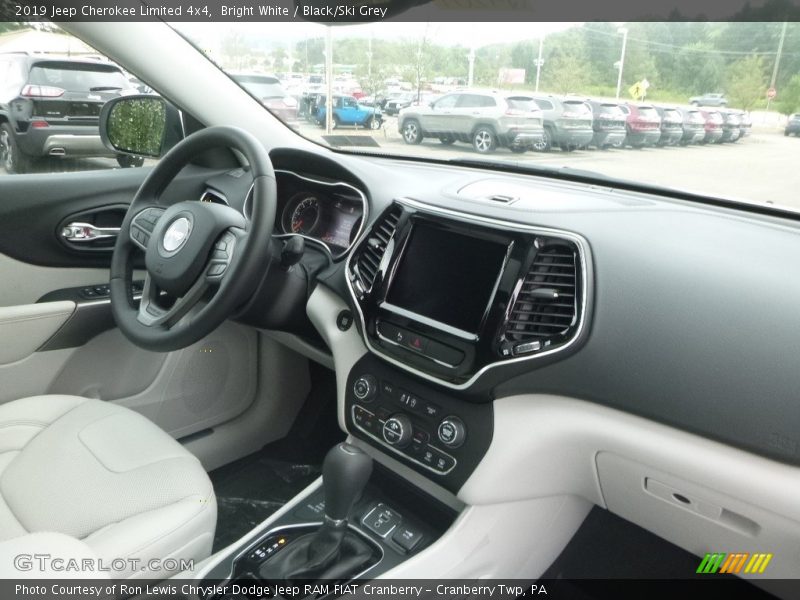 Bright White / Black/Ski Grey 2019 Jeep Cherokee Limited 4x4