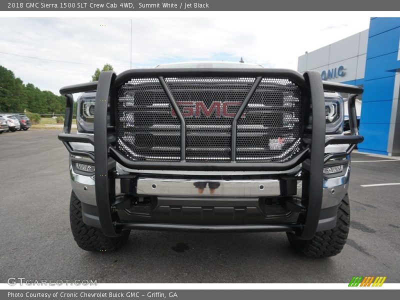 Summit White / Jet Black 2018 GMC Sierra 1500 SLT Crew Cab 4WD
