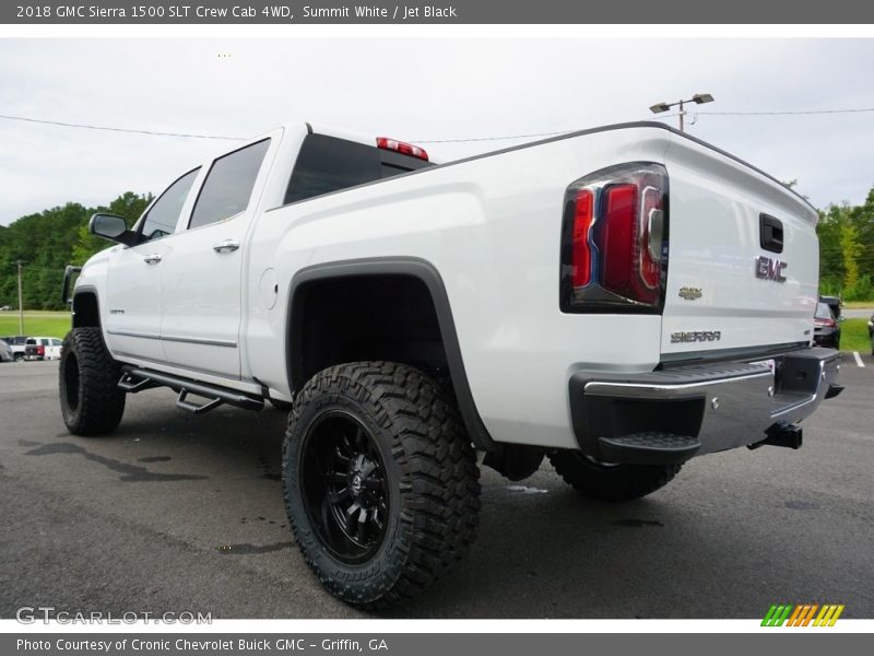 Summit White / Jet Black 2018 GMC Sierra 1500 SLT Crew Cab 4WD