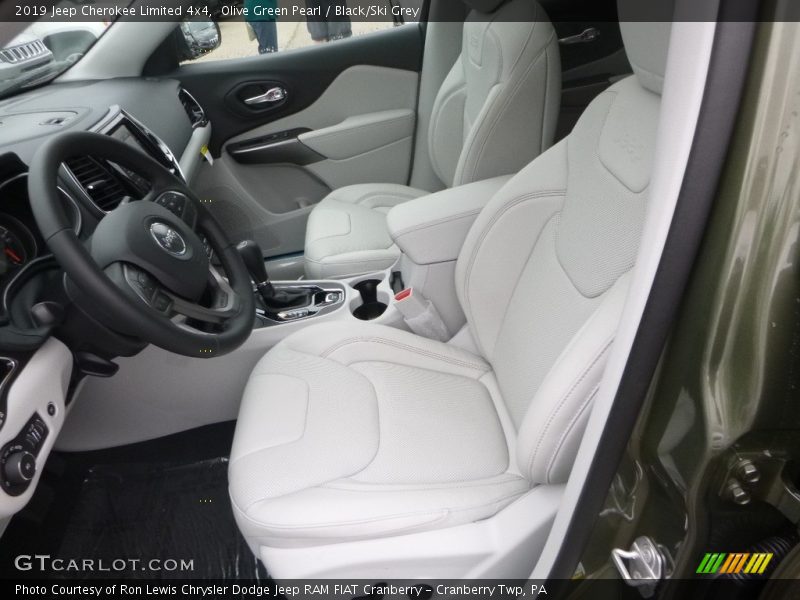 Olive Green Pearl / Black/Ski Grey 2019 Jeep Cherokee Limited 4x4