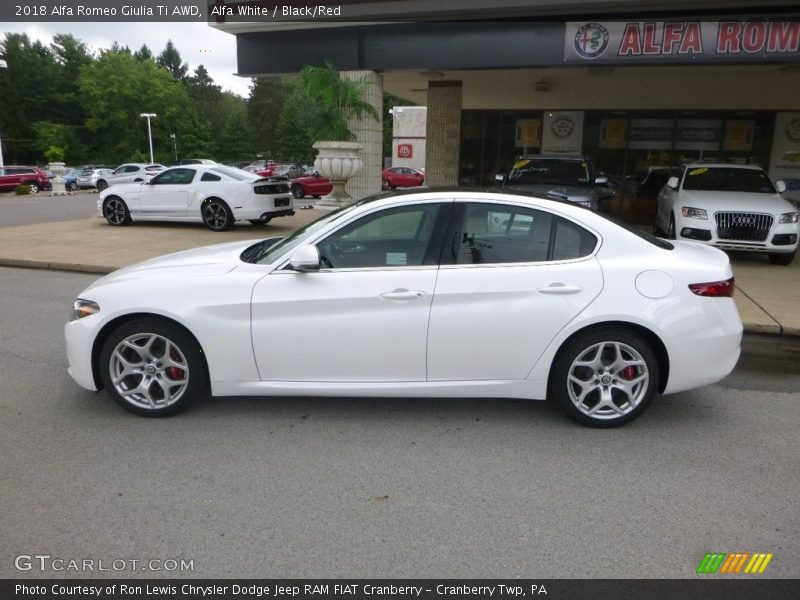 Alfa White / Black/Red 2018 Alfa Romeo Giulia Ti AWD