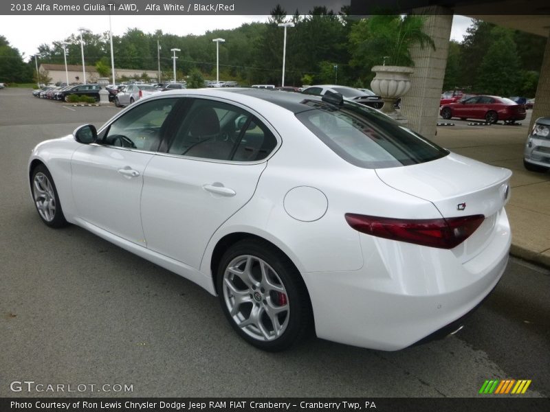 Alfa White / Black/Red 2018 Alfa Romeo Giulia Ti AWD