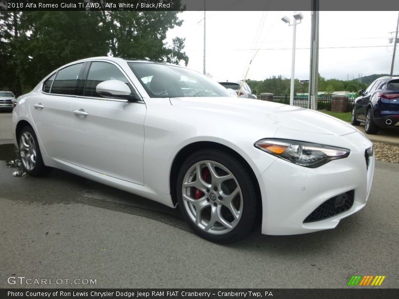 Alfa White / Black/Red 2018 Alfa Romeo Giulia Ti AWD