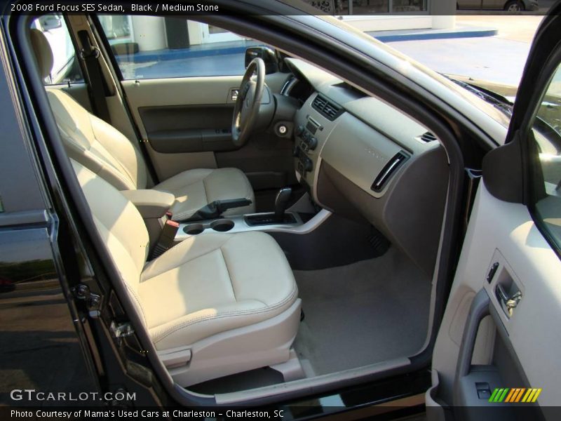 Black / Medium Stone 2008 Ford Focus SES Sedan