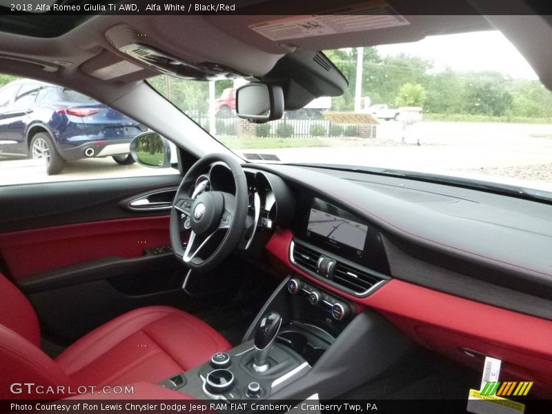 Alfa White / Black/Red 2018 Alfa Romeo Giulia Ti AWD